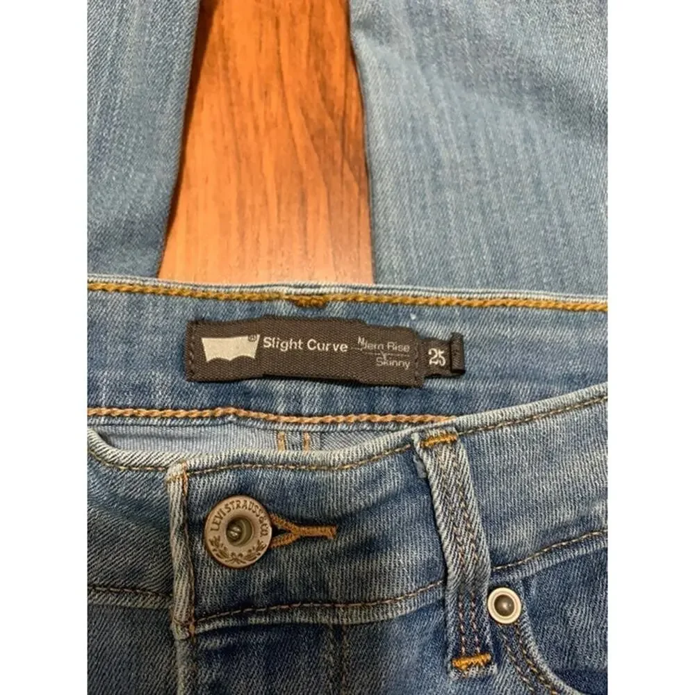 Women's Levi's Slight Curve Skinny Jeans Size 25